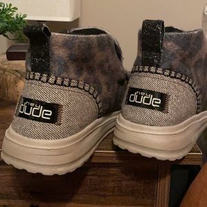 Hey Dude Helis Leopard Fleece Shoe Size 